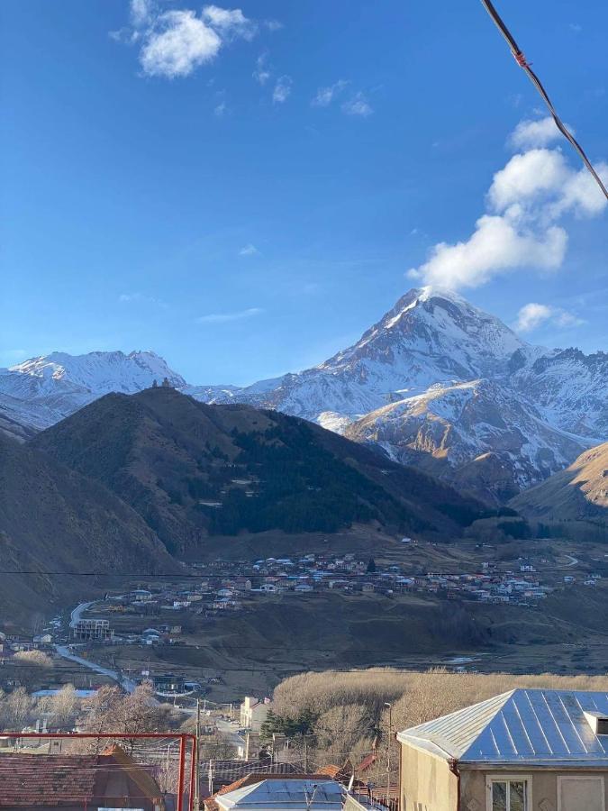 Hotel Golden Star Kazbegi Exterior foto
