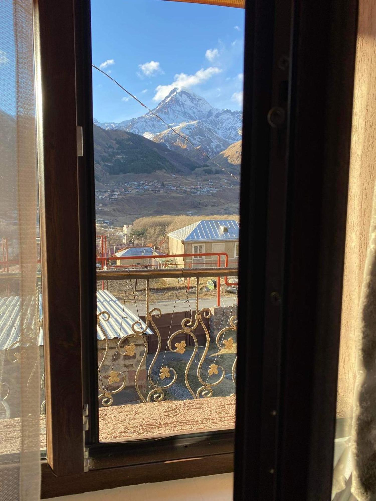 Hotel Golden Star Kazbegi Zimmer foto